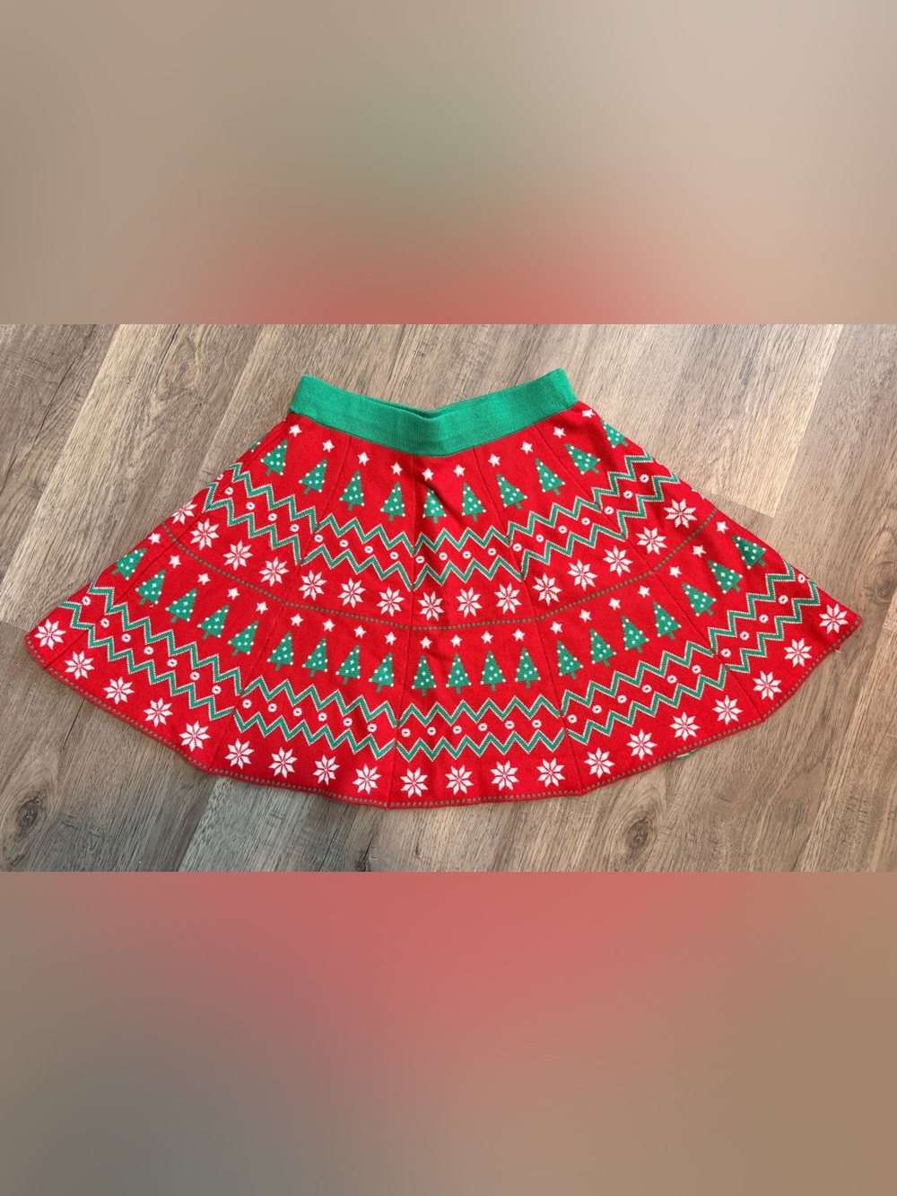 Women’s It's Our Time Red & Green Holiday Tree Skater Skirt - MED